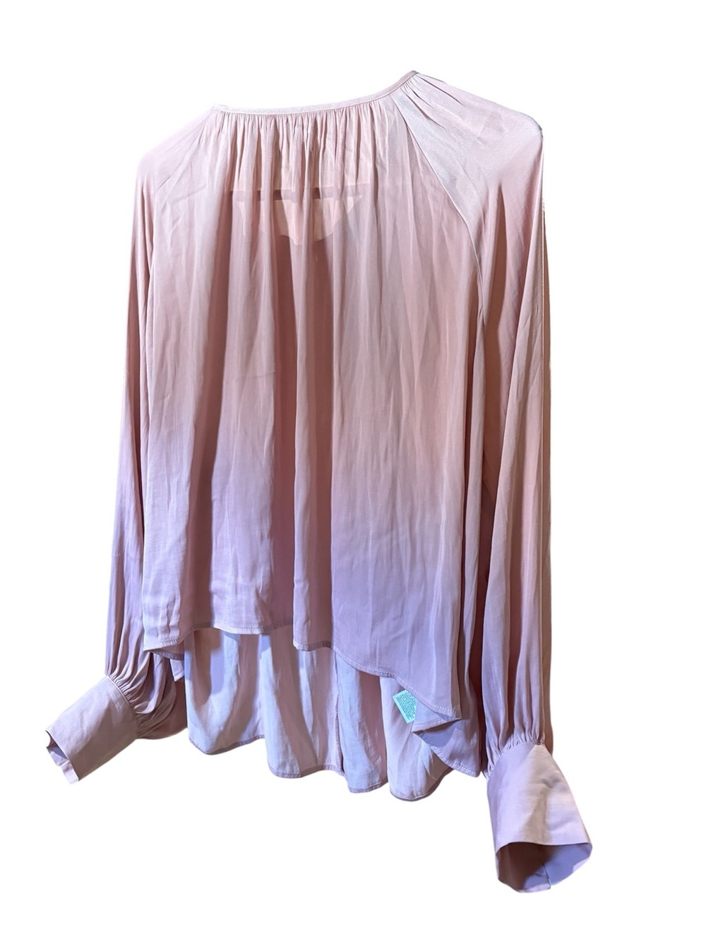 Old Navy Peach Pink Pleated Long-Sleeve Blouse - Picture 3 of 6